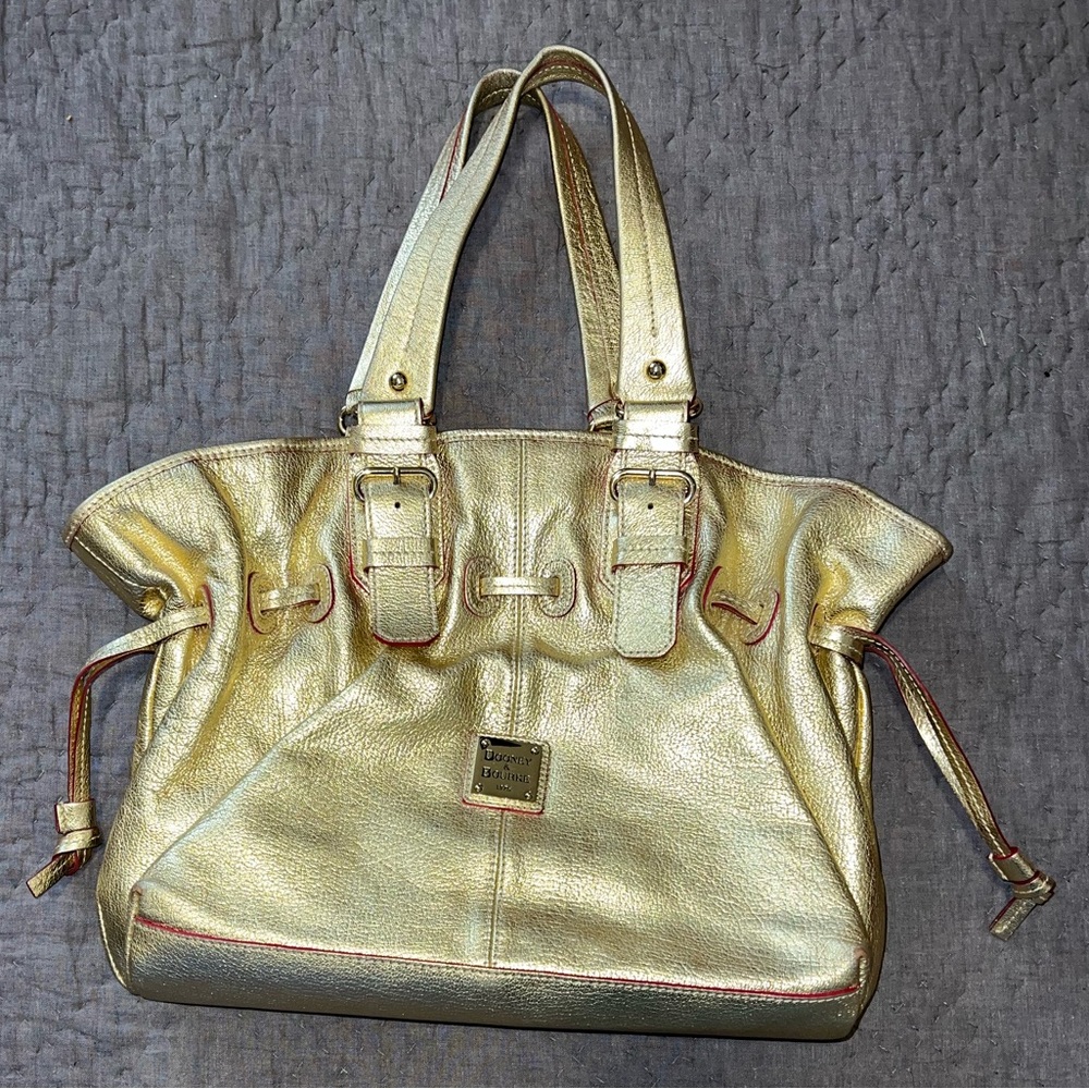 Dooney & Bourke Medium Chiara Bag